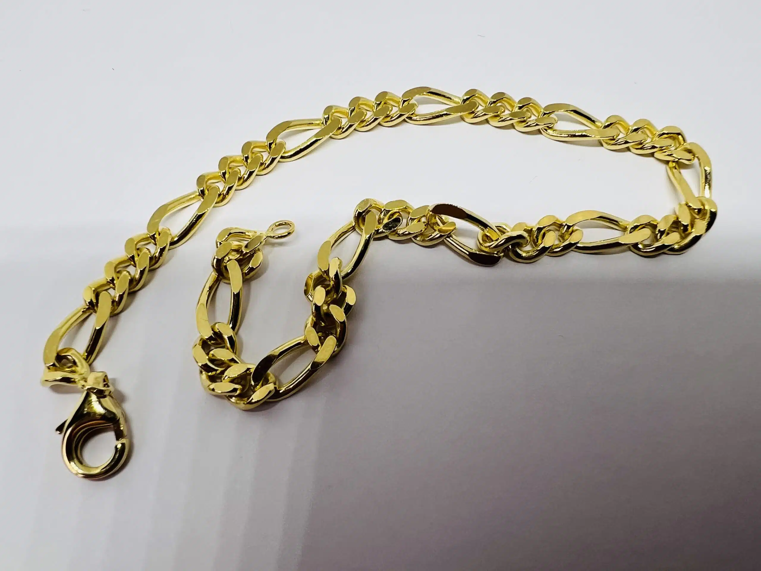 Bracelet Figaro  21 cm 4.80 mm or jaune 18k – Image 4